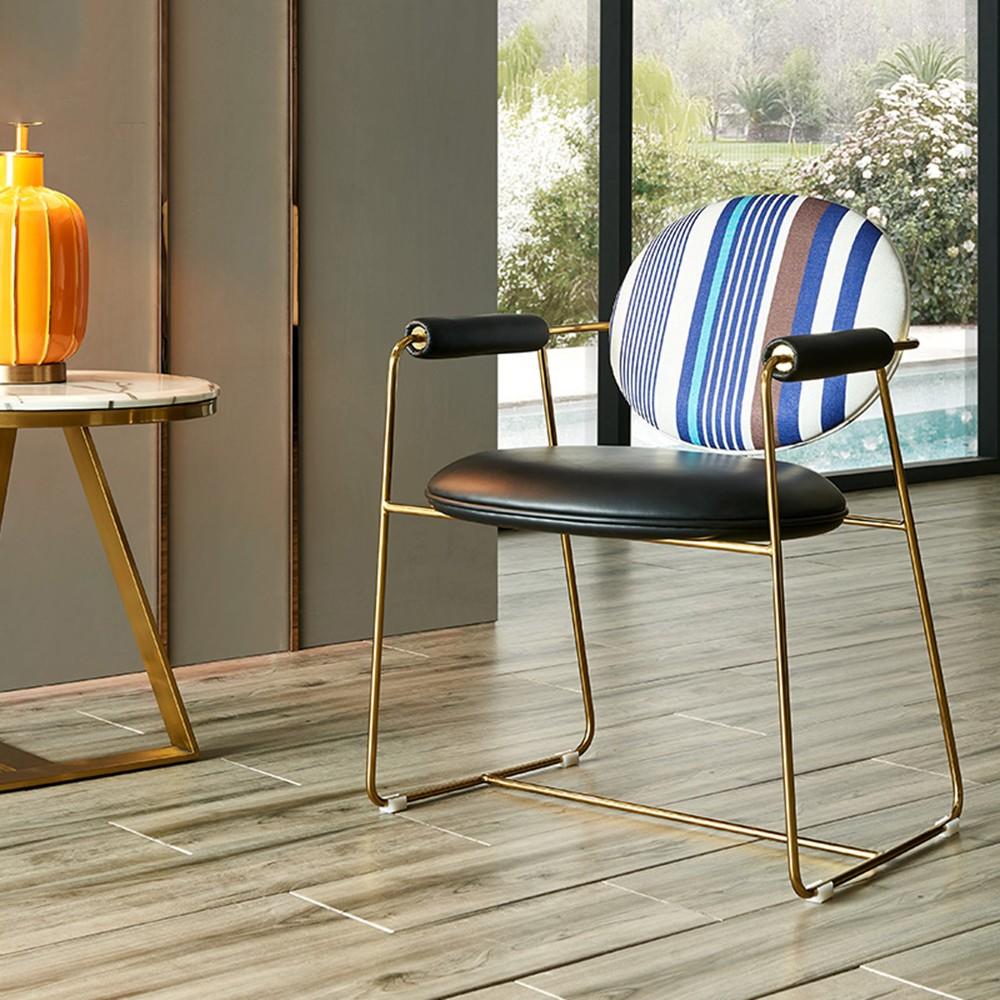 Uptop Furnishings legs club chair from manufacturer for hotel