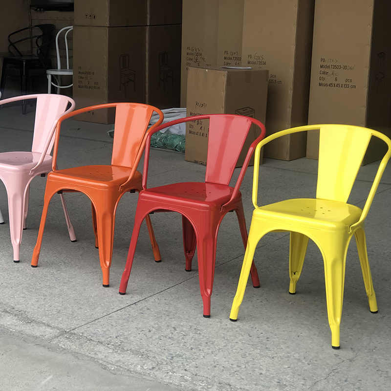 Colorful metal dining chair for restaurant