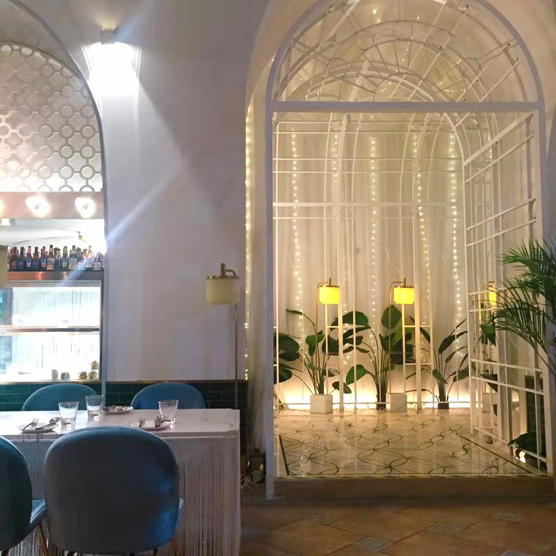 Uptop Furnishings-Restaurant Booth Seating For Sale Supplier, Antique Metal Chairs | Uptop